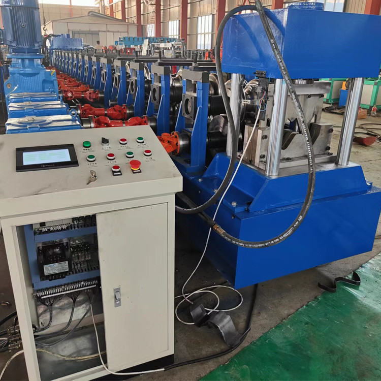 11kw 5.5kw GI Highway Guardrail Roll Forming Machine Cr12Mov Cutting Blade Material