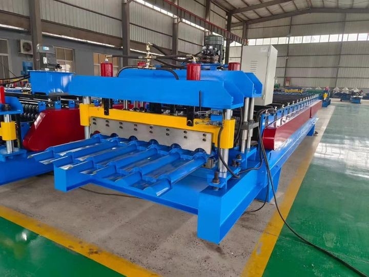 Glazed Tile Roll Forming Machine Bamboo Type Roof Making Machine