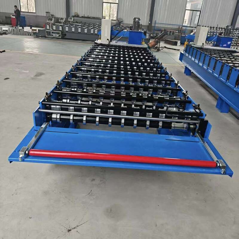 45 Vật liệu con lăn thép Máy làm tấm lợp ngói dẫn động bằng thép được chế tạo để mang lại sự ổn định khi vận hành và nhất quán
