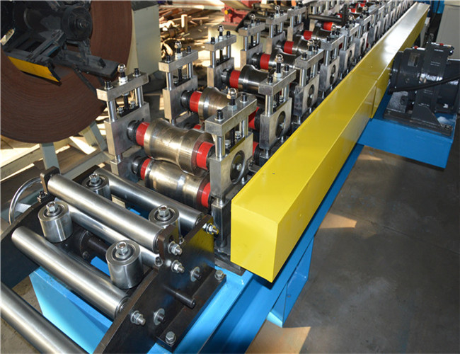Aluminum Shutter Door Rolling Machine 380V 50Hz High Grade No.45 Forged